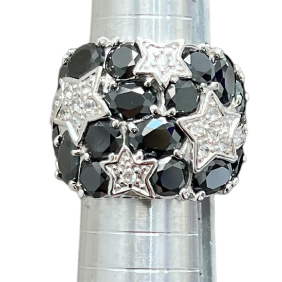 STERLING SILVER BLACK & CLEAR CRYSTALS NIGHT SKY WITH STARS COCKTAIL RING SIZE 7 - Picture 15 of 16